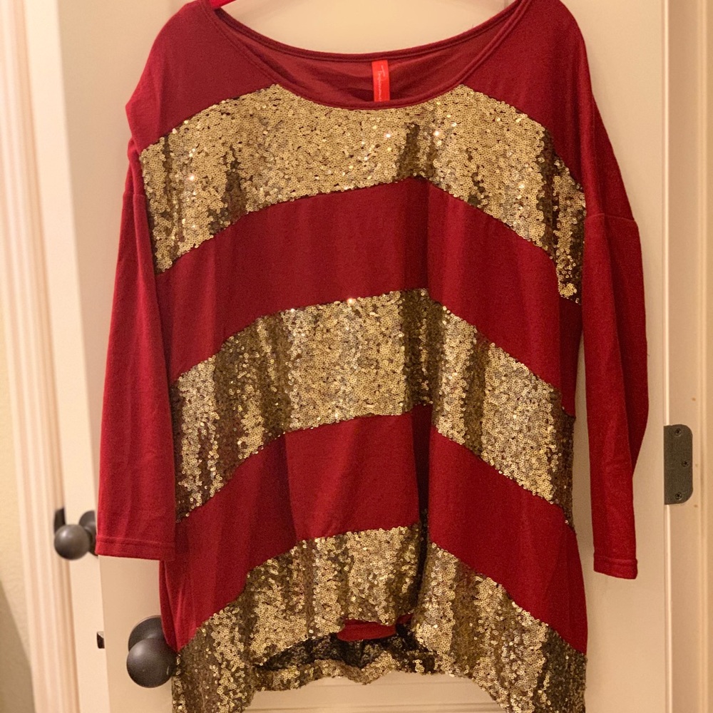 Perfect condition and perfect for Valentine’s Day!